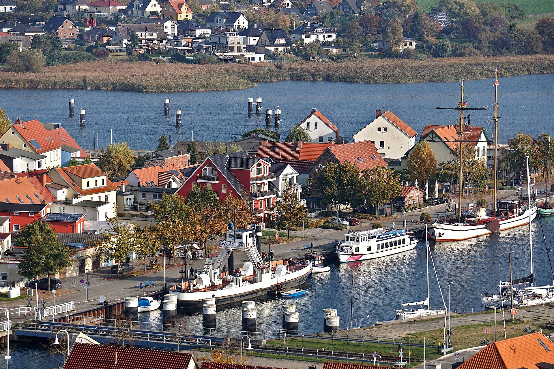 Der Hafen von Wolgast am Peenestrom
